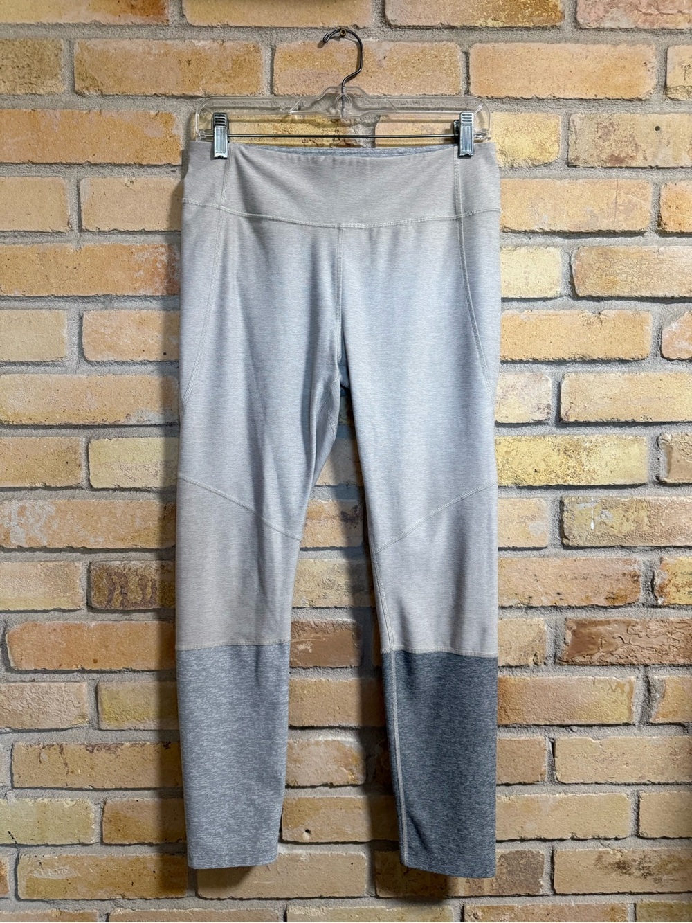 Outdoor Voices Two-Tone 7/8 Leggings Dove Ash Gray L